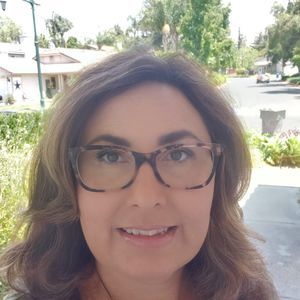 Meet your Posher, Christy